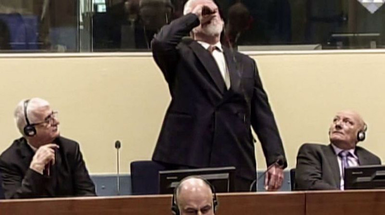 Un ex-militaire croate se suicide en plein (vidéo)