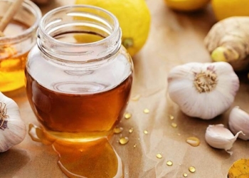 8 choses arriveront à votre corps si vous manger du miel tous les jours