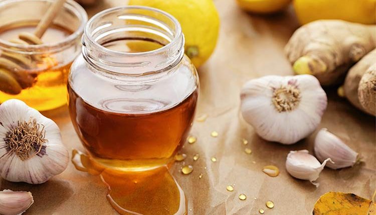 8 choses arriveront à votre corps si vous manger du miel tous les jours