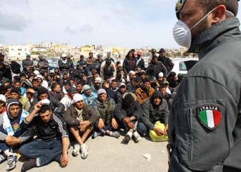 Lampedusa : 40 migrants tunisiens en grève de la faim