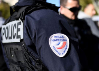 France: une femme blesse deux personnes au cutter en criant « Allah akbar »