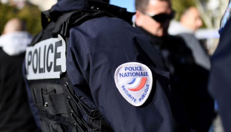 France: une femme blesse deux personnes au cutter en criant « Allah akbar »