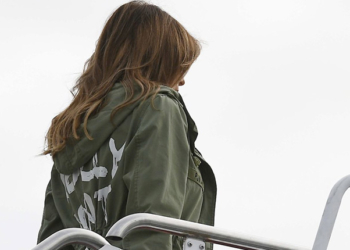 « Je m'en fiche complètement »: la veste de Melania Trump suscite la stupéfaction