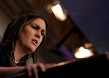 La porte-parole de la Maison Blanche priée de quitter un restaurant