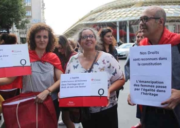 Paris: Des associations tunisiennes soutiennent la COLIBE