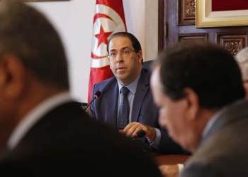 Tunisie : les divisions politiques « paralysent » le pays, selon un rapport