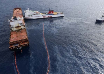 Collision au large de la Corse: les deux navires séparés