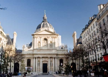 Frais d'université : pas de hausse pour les étrangers déjà en France