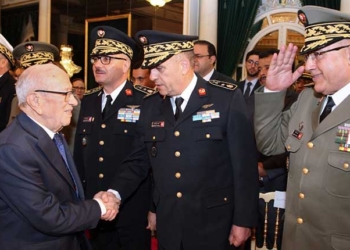 La Tunisie prolonge l'état d'urgence pour un mois