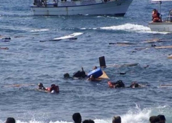 70 migrants morts noyés, des dizaines disparus en Méditerranée, selon Tunis