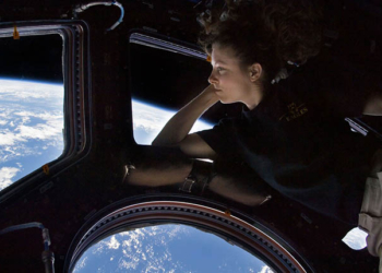 Faire du tourisme à bord de l'ISS, à 31.000 euros la nuitée