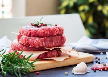 France: 780 tonnes de faux steaks hachés distribuées aux plus pauvres