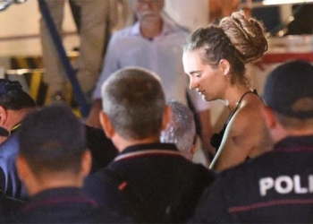 Migrants: Carola Rackete, la capitaine du Sea-Watch arrêtée à Lampedusa