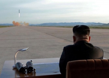 Kim Jong-un a supervisé les essais d’un nouveau système de missiles