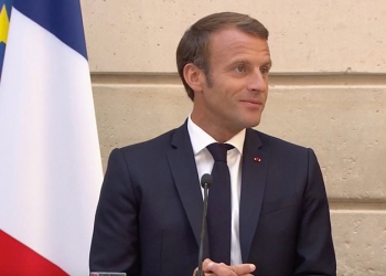 Climat: Emmanuel Macron appelle les jeunes à manifester en Pologne