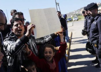 Tunisie : 800 tunisiens détenus à Melilla en Espagne