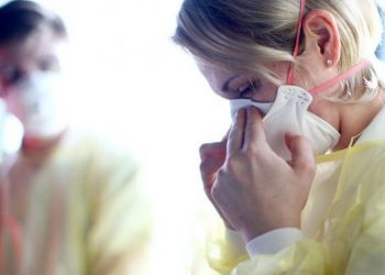 Le coronavirus accentue l'isolement de l'Iran, l'Italie inquiète