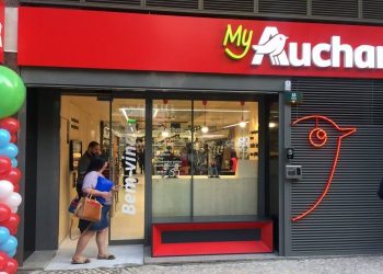 Coronavirus/France: Auchan va verser une prime de 1.000 euros à ses salariés