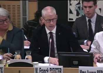 Le ministre français de la Culture contaminé par le coronavirus