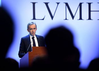 LVMH va fabriquer « en grande quantité » du gel hydroalcoolique et le donner gratis