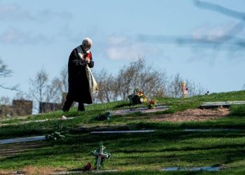 Coronavirus: Le bilan américain devient le plus lourd au monde