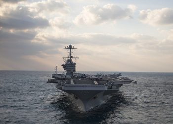 France : 668 marins du porte-avions Charles-de-Gaulle positifs au Covid-19
