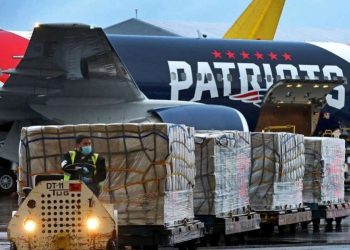 Masques saisis par les USA : accusés de pratiquer des « méthodes du Far West »