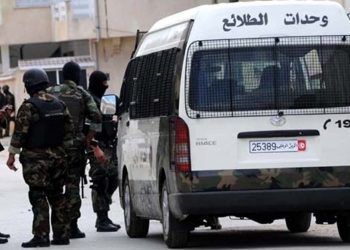 Tunisie : Entre 100 et 150 arrestations quotidiennes pour non-respect du confinement
