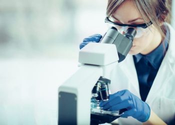 Covid-19 : Sanofi accorderait la priorité aux USA pour un éventuel vaccin