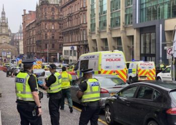 6 blessés dans une attaque au couteau en Écosse, le suspect abattu
