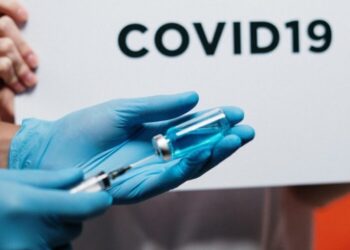 Coronavirus: L'épidémie redémarre, prévient Delfraissy
