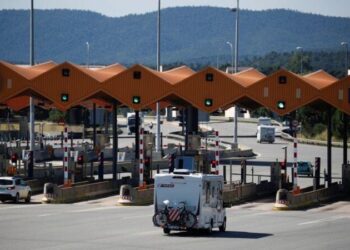 Covid-19 : L'Espagne espère que la France ne fermera pas sa frontière