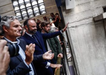 France: Un nouveau Premier ministre dans les prochaines heures, selon l'Élysée