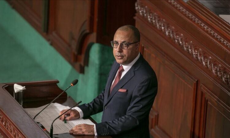 Tunisie: vote de confiance attendu pour le nouveau chef du gouvernement