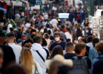 Paris et la petite couronne basculent en zone d'alerte maximale