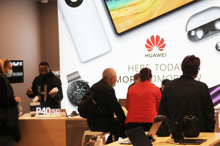 Huawei va installer sa première usine hors de Chine en France