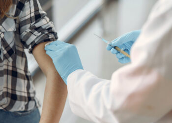Une application sera lancée pour organiser la vaccination en Tunisie