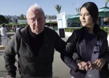 VIDEO. Ces Français qui prennent leur retraite dans un Ehpad 4 étoiles en Tunisie