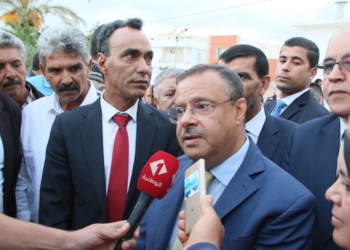 Tunisie : l'ex-ministre de l'Agriculture Samir Bettaieb en garde à vue