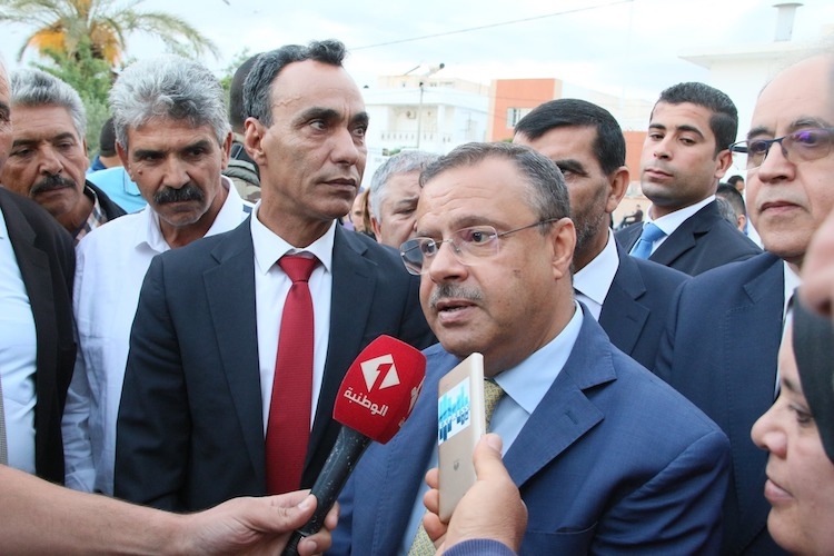 Tunisie : l'ex-ministre de l'Agriculture Samir Bettaieb en garde à vue
