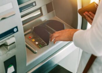 TRE : en Tunisie, le simple retrait bancaire révèle un malaise plus profond